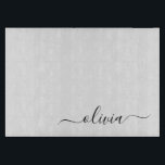 Tabla De Cortar Black White Modern Script Girly Monograma Nombre<br><div class="desc">Placa de corte de nombres de monograma de escritura simple en blanco y negro. Esto hace que la graduación perfecta, el cumpleaños, el boda, la ducha de novia, el aniversario, la ducha de bebé o la fiesta de soltera sea un regalo para alguien que ama el lujo glam y los...</div>