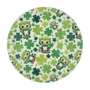 Tabla De Cortar Búho Bebé Lindo Cartoon de San Patricio