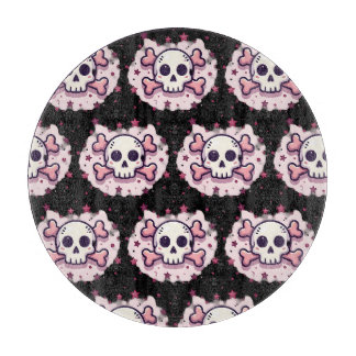 Tabla De Cortar Calavera y huesos cruzados de color rosa pastel