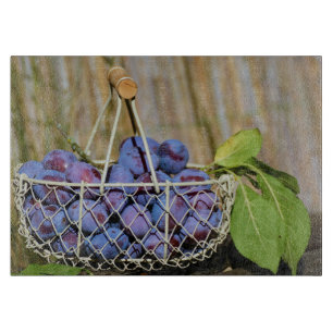 Tabla De Cortar Cesta de vidrio de ciruelas púrpuras