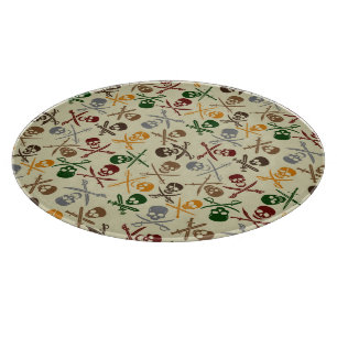 Tabla De Cortar Cráneos del pirata con las espadas cruzadas