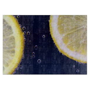 Tabla De Cortar Deliciosas limoneras en el agua