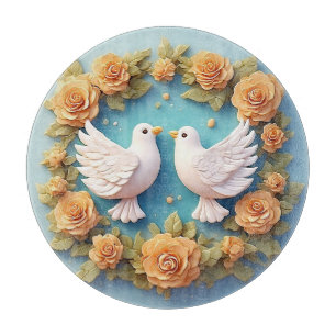Tabla De Cortar Dos palomas blancas en medio de un patrón floral
