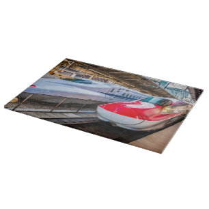 Tabla De Cortar Dos Shinkansen en la estación de Tokio