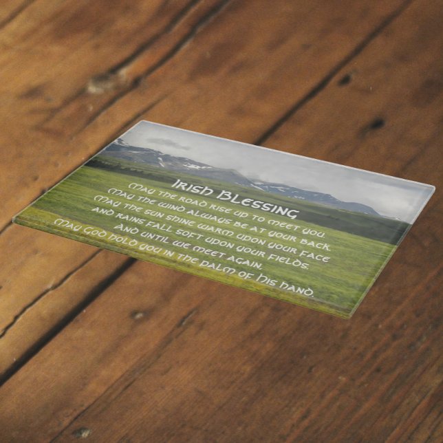 Tabla De Cortar El paisaje irlandés del Valle Verde (In Situ)