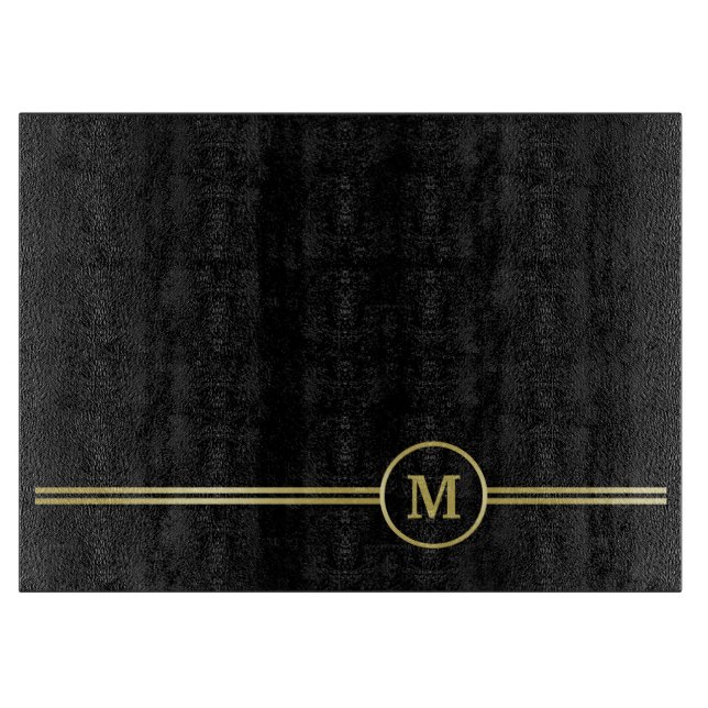 Tabla De Cortar Elegante oro Monograma personalizado sobre negro (Anverso)