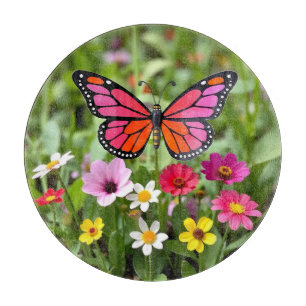 Tabla De Cortar Escena vibrante del jardín de la mariposa monarca