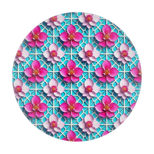 Tabla De Cortar Flores rosadas sobre un fondo geométrico azul (Anverso)
