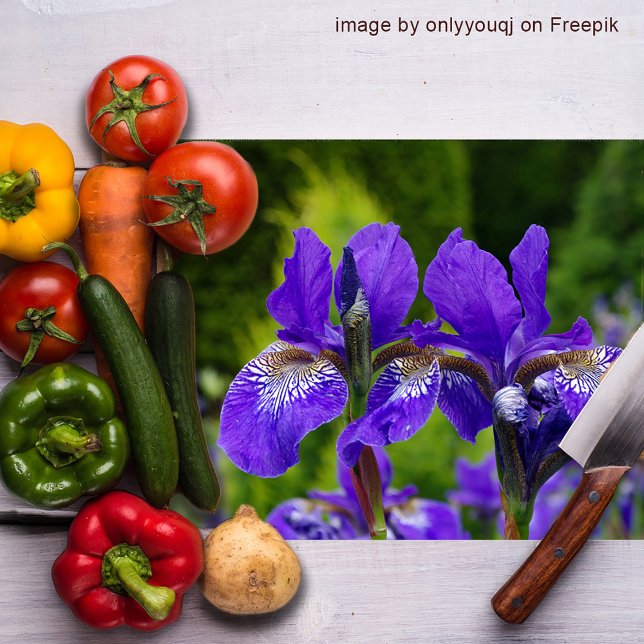 Tabla De Cortar Fotografía floral de Iris sibirica (Subido por el creador)