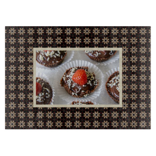 Tabla De Cortar Fresa y postre mousse de chocolate oscuro (Anverso)