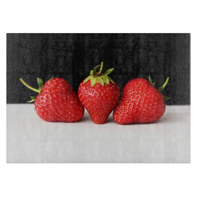 Tabla De Cortar Fresas Sobre Negro Sobre Blanco cba (Anverso)