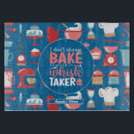 Tabla De Cortar Funny Baking Whisk Taker Guay Retro Baker Pattern<br><div class="desc">Cajero divertido y fresco para hacer más divertido cocinar en la cocina. Regalo personalizado para la familia y amigos que aman cocinar, cocinar y probar una nueva receta en la cocina. Personalizar el nombre para su ocasión. Puede utilizar la Herramienta de diseño para cambiar aún más el tipo de letra,...</div>
