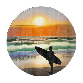 Tabla De Cortar Guy on Beach con Surf Board Sunset