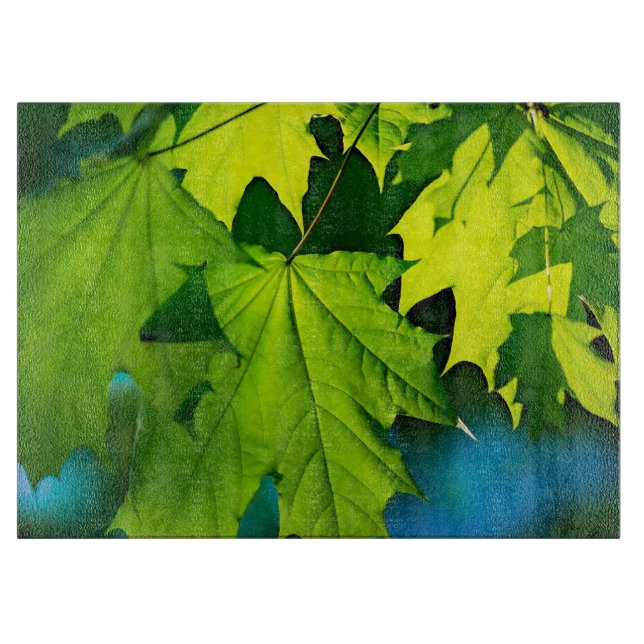 Tabla De Cortar Hojas frescas verdes de arce (Anverso)