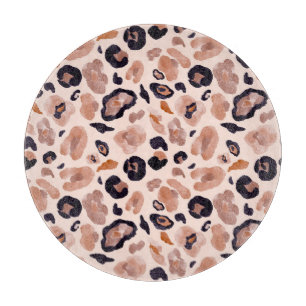 Tabla De Cortar Huella de leopardo, sin costuras, de fondo beige.