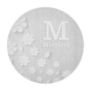 Tabla De Cortar Iniciales de nombre grabado en relieve floral blan