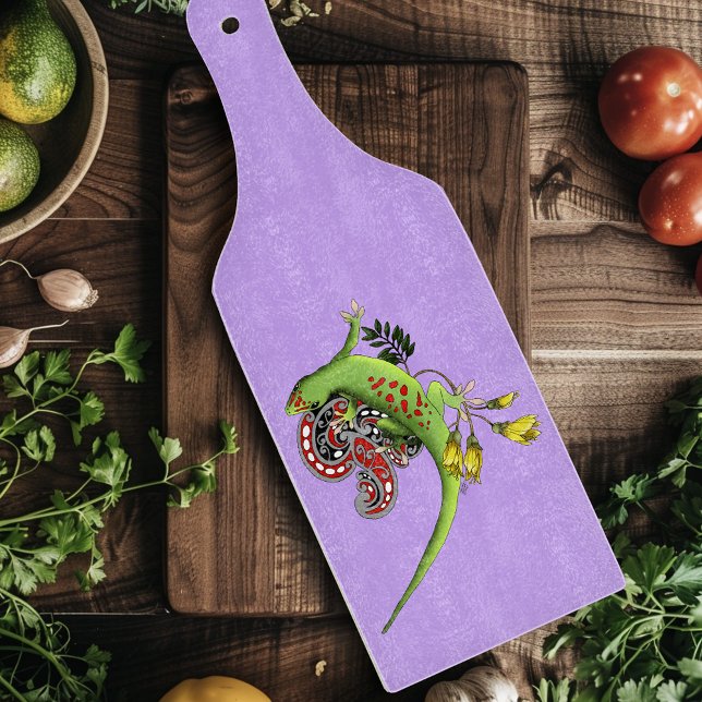 Tabla De Cortar Lagarto Verde Tribal Lavanda Rojo (Subido por el creador)