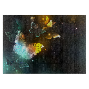 Tabla De Cortar Mariposa luminosa y mariposas nocturnas