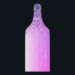 Tabla De Cortar Monograma Script Purple Purpurina Giratorio Nombre<br><div class="desc">Purpurina De Espuma Metálica De Relieve metalizado Púrpura Faux Cepa De Monograma Metalizado. Esto hace que la graduación perfecta, el cumpleaños, el boda, la ducha de novia, el aniversario, la ducha de bebé o la fiesta de soltera sea un regalo para alguien que ama el lujo glam y los estilos...</div>