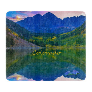 Tabla De Cortar Montañas Rocosas de Colorado y Lago