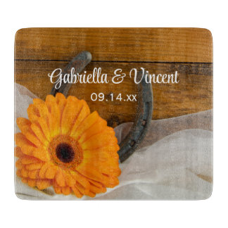 Tabla De Cortar Naranja Daisy y Horseshoe País Boda Occidental