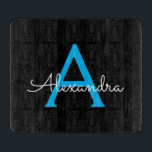Tabla De Cortar Nombra de monograma de guión azul negro<br><div class="desc">Placa de corte de nombres de monograma de escritura simple negro y azul. Esto hace que la graduación perfecta, el cumpleaños, el boda, la ducha de novia, el aniversario, la ducha de bebé o la fiesta de soltera sea un regalo para alguien que ama el lujo glam y los estilos...</div>