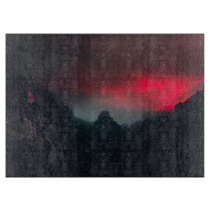 Tabla De Cortar Nubes, niebla y montañas ardiendo