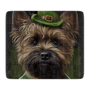 Tabla De Cortar Perro Cairn Terrier con vestido del Día de San Pat