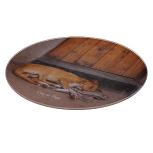 Tabla De Cortar Perro en reposo