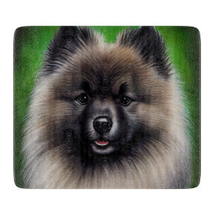 Tabla De Cortar Perro Keeshond con vestido de San Patricio