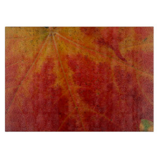 Tabla De Cortar Resumen de la hoja de arce roja Fotografía de la n
