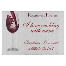 Tabla de cortar roja del vino rojo