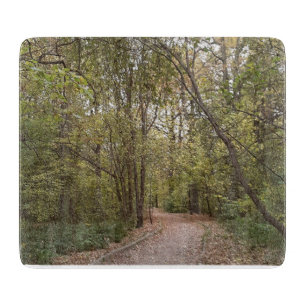 Tabla De Cortar Sendero Dorado de Otoño en el Bosque