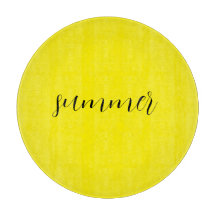 Tazón amarillo de verano soleado