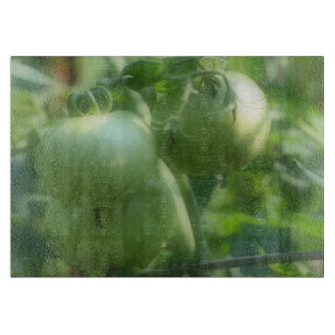 Tabla De Cortar Tomates De Jardín Verde En La Naturaleza Vina
