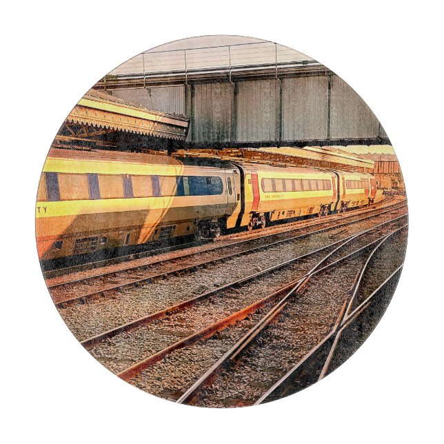 Tabla De Cortar Tren beige y marrón (Anverso)