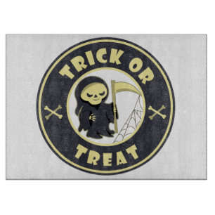 Tabla De Cortar Truco o tratar el carácter de pañal gris de Hallow