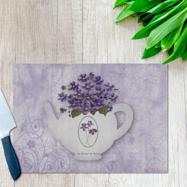 Tabla De Cortar Violets In A Teapot  (Subido por el creador)