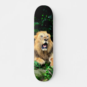 Tabla de Skate León Salvaje Bostezando