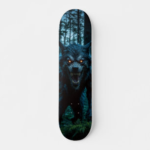 Tabla de Skate Lobo Monstruoso en el Bosque