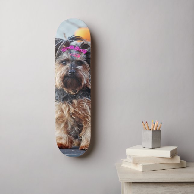 Tabla de Skate Perrita Terrier con Lazos Rosados (Arte de la pared)