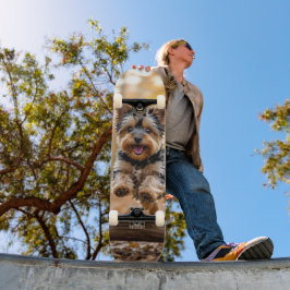 Tabla de Skate Perrito Saltando en el Bosque