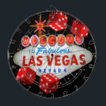 Tablero de dardo afortunado de Las Vegas<br><div class="desc">Una adición excelente para cualquier barra o taberna. Este gráfico original del arte por urbanphotos.net incluye una foto de la recepción famosa a los gráficos fabulosos de la muestra y de vector de Las Vegas de dados rojos.</div>