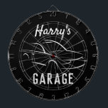 tablero de dardos de mancave de garaje para coches<br><div class="desc">Personalizado garaje mancave dart board regalo. Diseño automotor Guay con nombre personalizado y color de fondo. Navidades o idea de regalo de cumpleaños para marido, papá, novio, abuelo, jefe, coworker, taxista, corredor de carreras, muchacho, niños, etc. Un reloj de moda de decoración de casa para mecánico, taller de reparación de...</div>