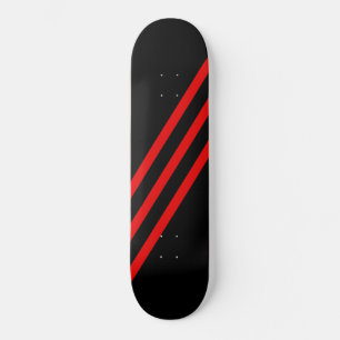 Tablero de monopatín negro con barras diagonales r