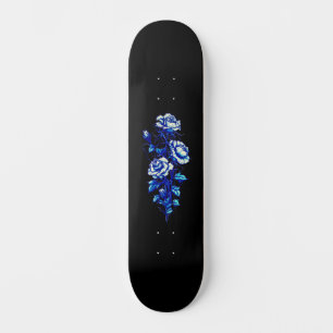 Tablero de patineta rosa azul desgastado de moda