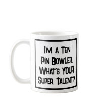 Talentoso jugador de bolos. Taza de café