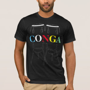 Tambores Conga y camiseta negra con texto