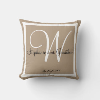 Tan Sand taupe personalizado Boda almohada de mant