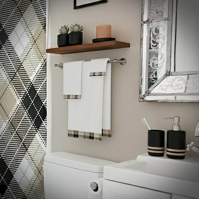 Tan y chile negro (Subido por el creador)